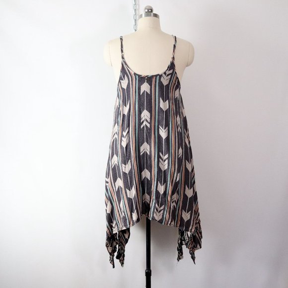 ❌SOLD❌billabong arrow chevron print summer dress - Picture 7 of 7
